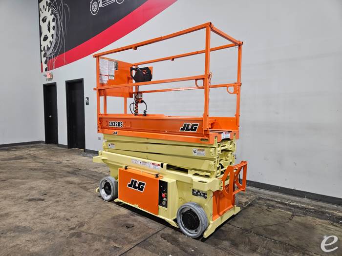 2014 JLG 1932RS