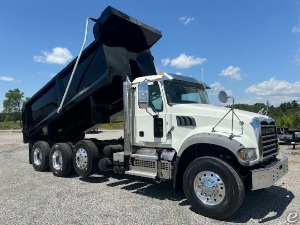 2021 Mack GRANITE 84FR