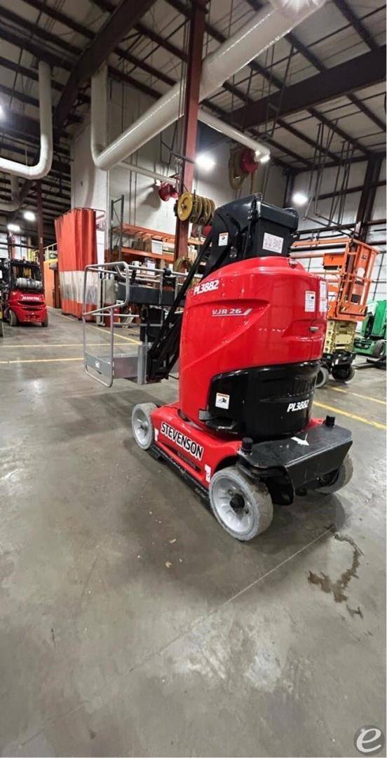 2021 Manitou 26VJR