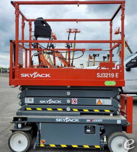 2023 Skyjack SJ3219E Slab Scissor Lift