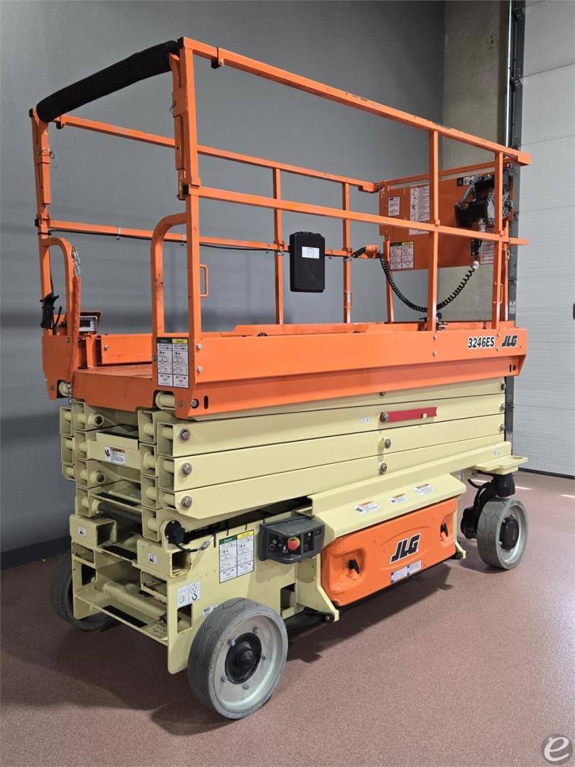 2018 JLG 3246ES Electric Scissor Lift - 123Forklift