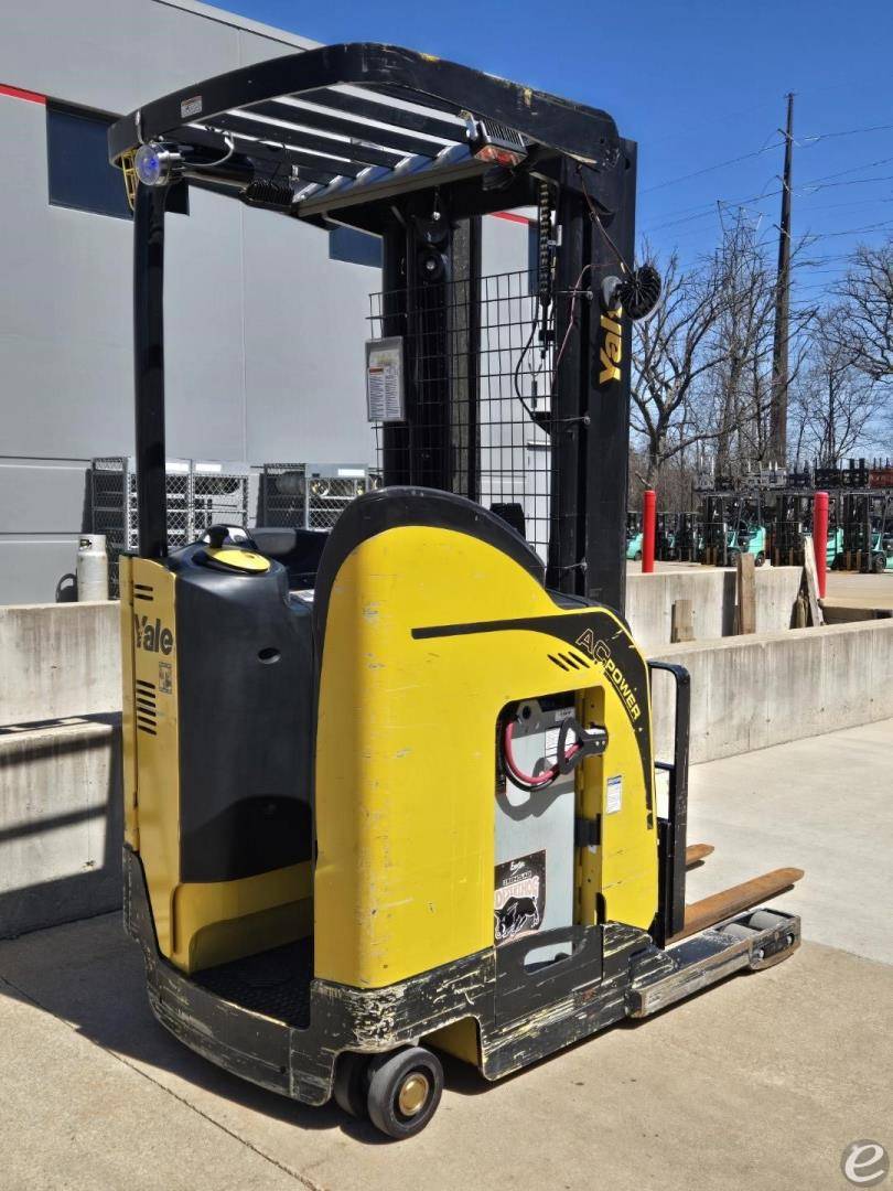 2021 Yale NR045EB