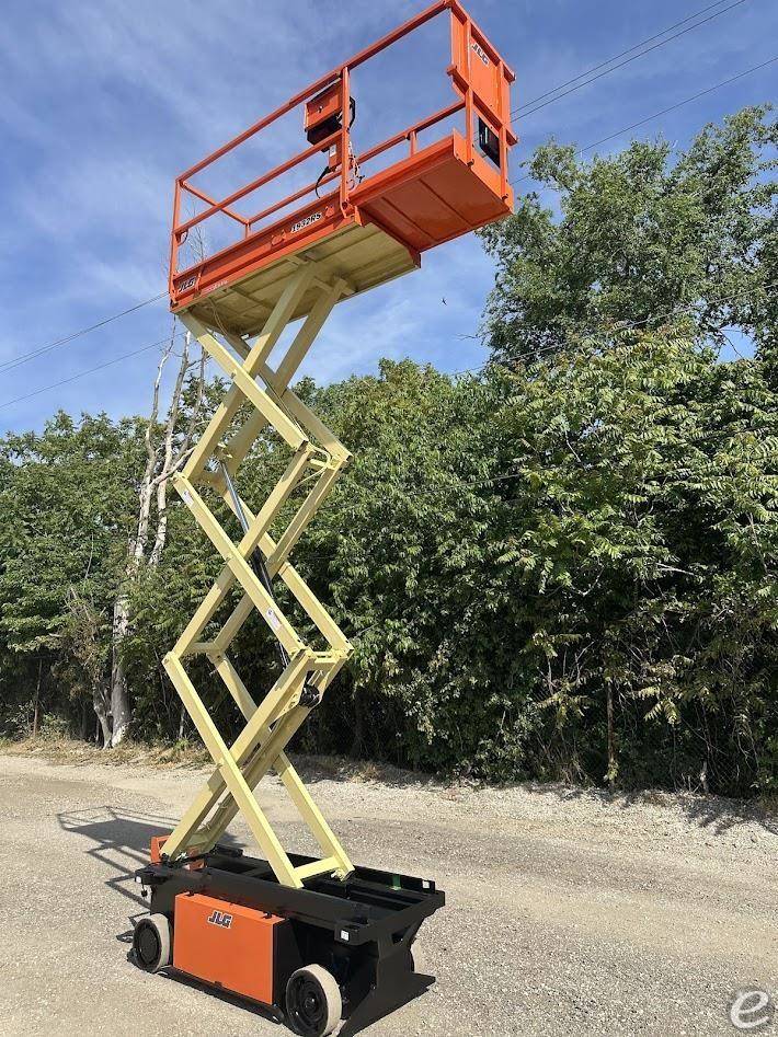 2015 JLG 1932RS