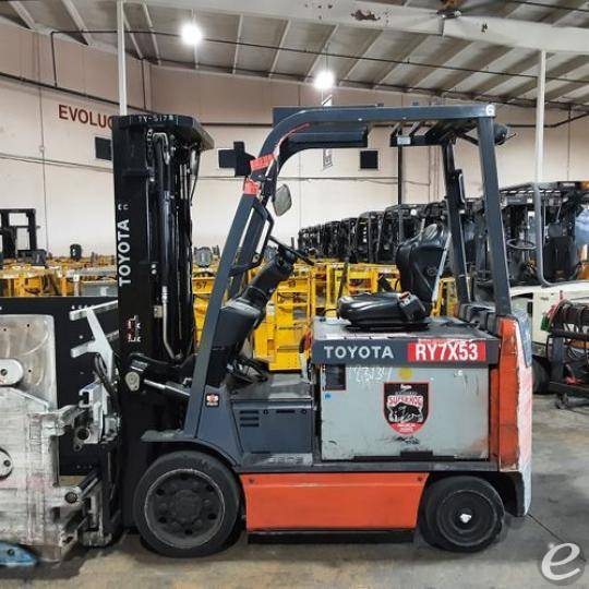 2017 Toyota 8FBCU32 Electric Forklift - 123Forklift