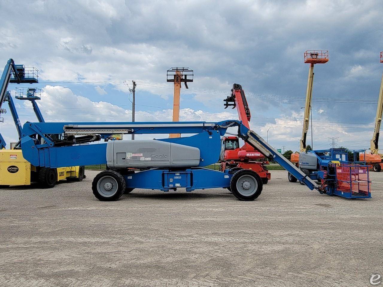 2015 Genie ZX135/70