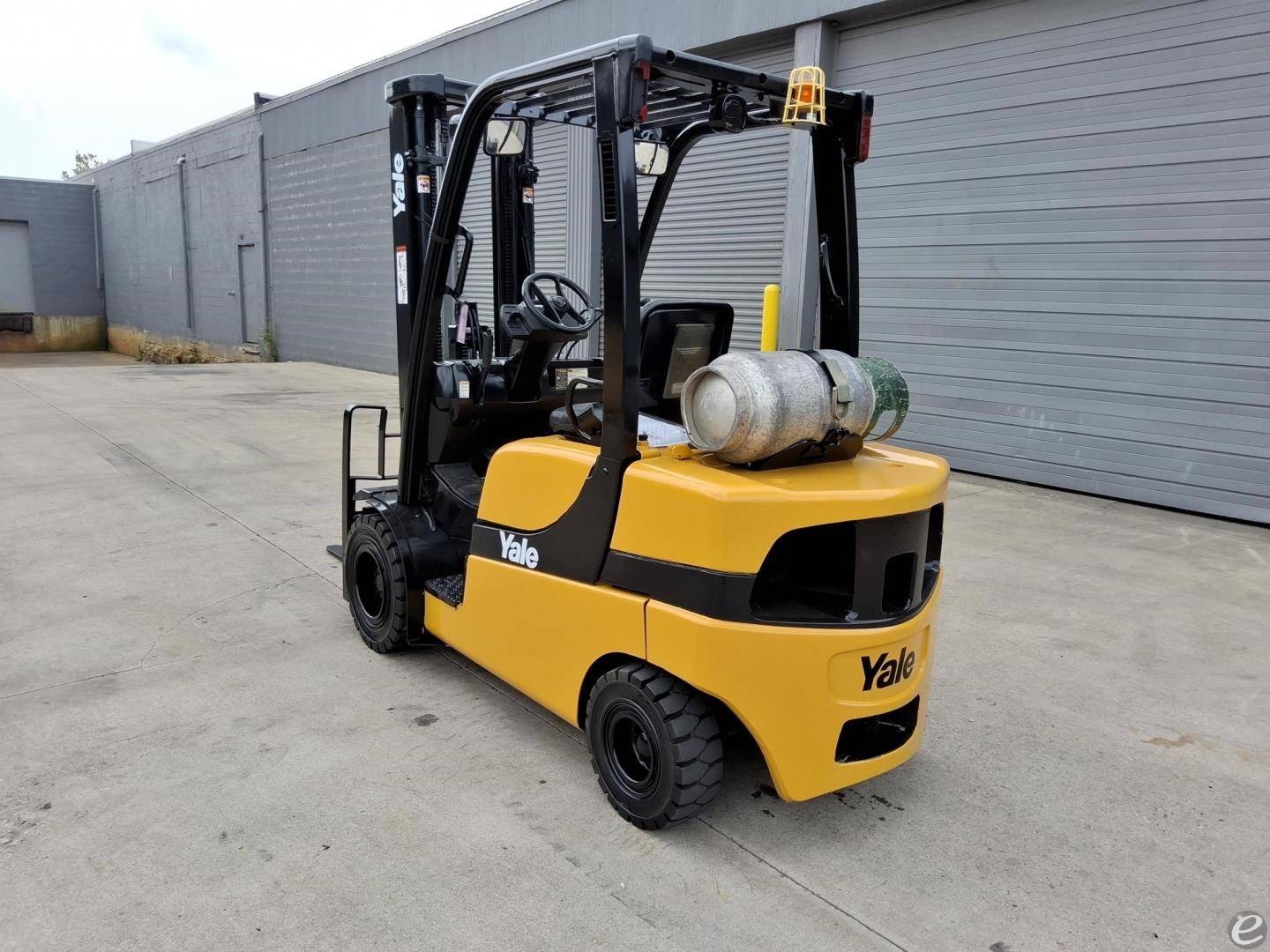 2016 Yale GLP050LX