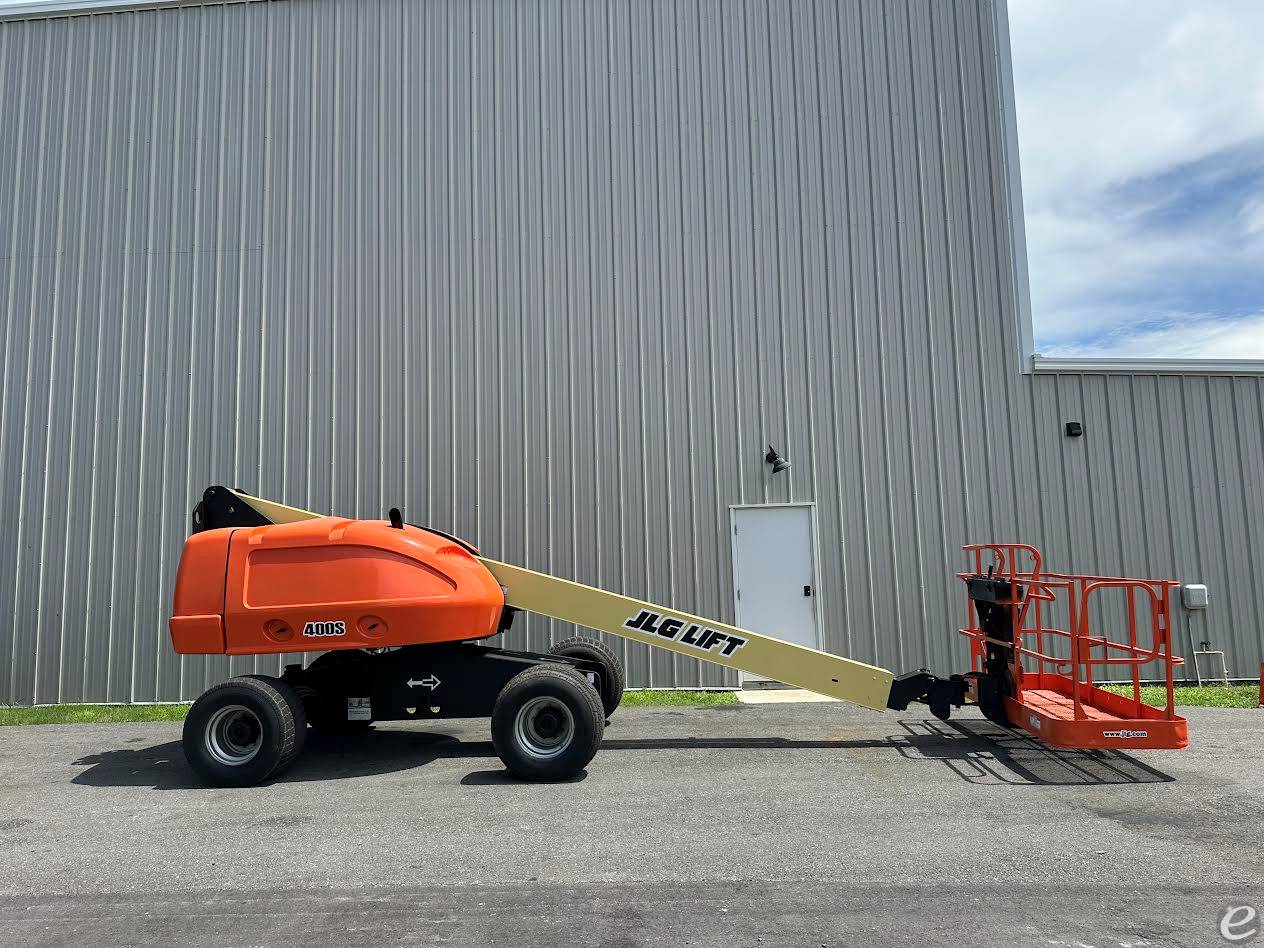 2007 JLG 400S
