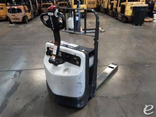 2018 Unicarriers WLXT2W7S22V Electric Forklift - 123Forklift