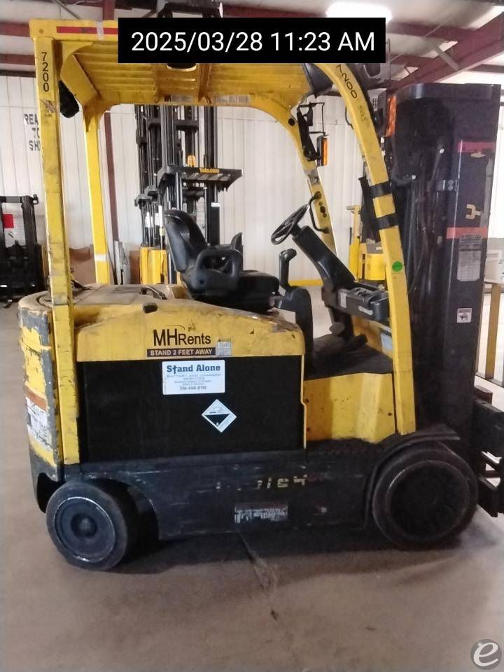 2017 Hyster E80XN