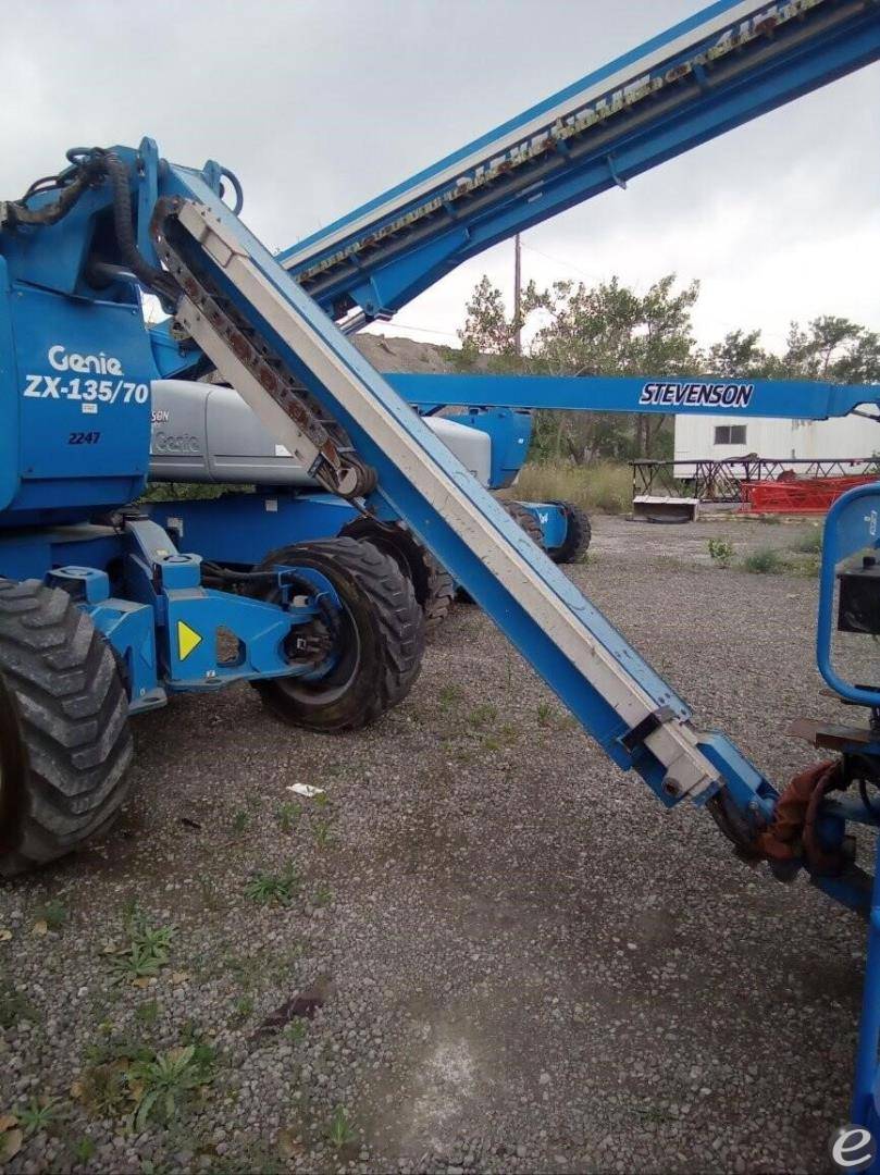 2013 Genie ZX135/70