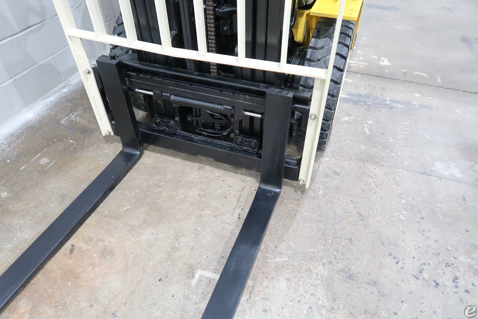 2013 Yale GLP050VX LP Gas Forklift - 123Forklift