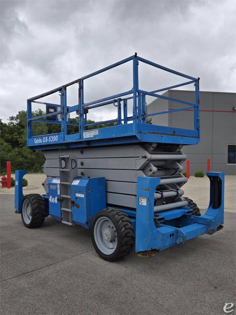 2008 Genie GS5390RT Dual Fuel Scissor Lift - 123Forklift
