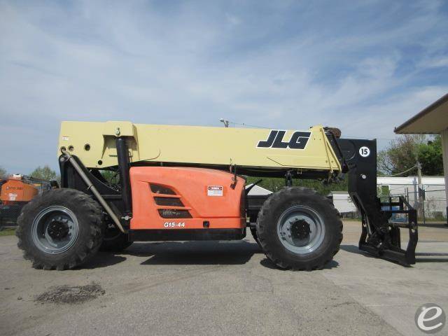 2017 JLG G15-44A
