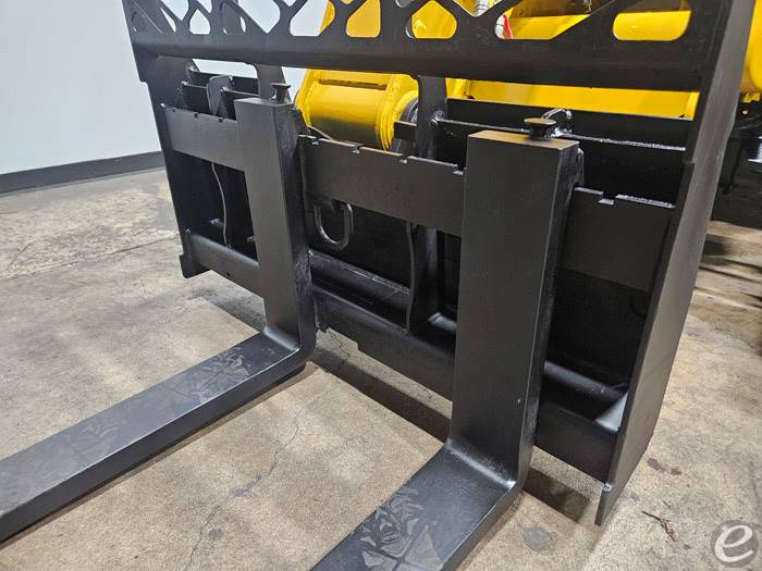 2017 JCB 525-60