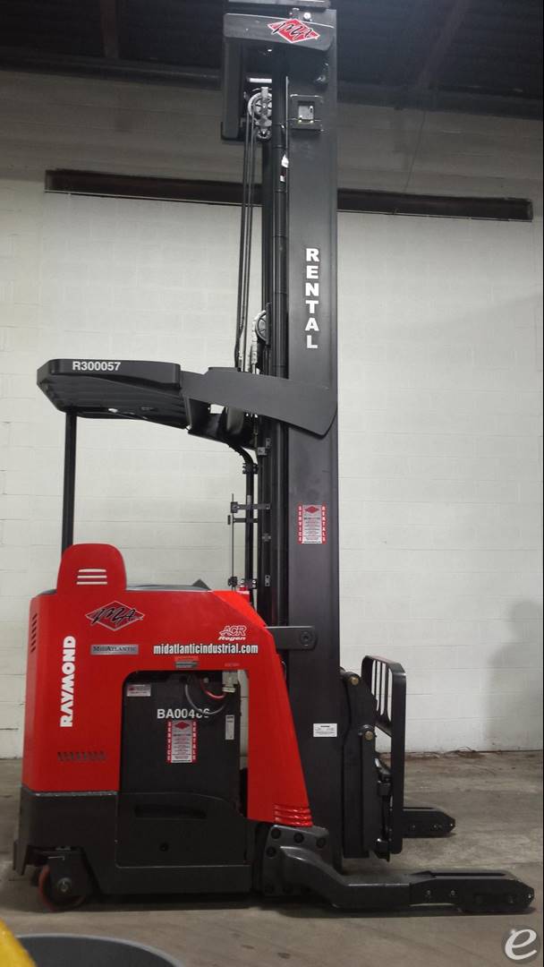 2016 Raymond 752-DR32TT Electric Reach Truck - 123Forklift