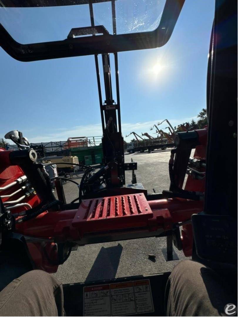 2024 Manitou POST DRIVER COMPLETE WITH SSL MOUNT, HOSE & COUPLE