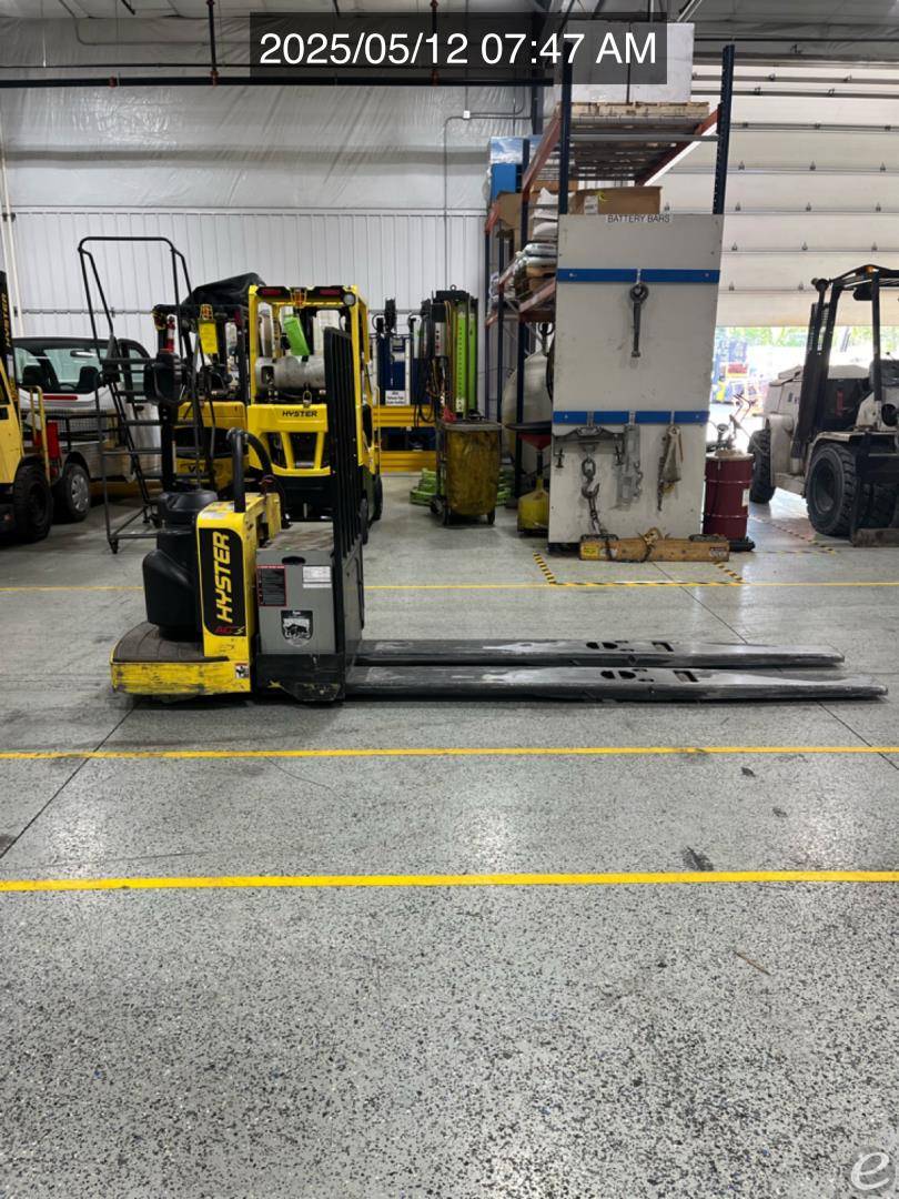 2014 Hyster B80ZHD