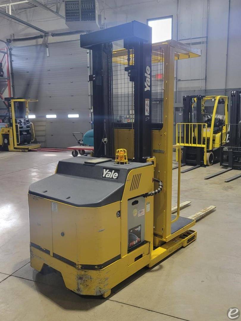 2015 Yale OS030EF Electric Order Picker - 123Forklift