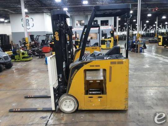 2018 Yale ESC030 Electric Forklift - 123Forklift