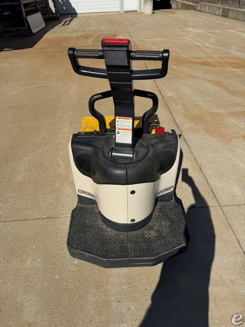 2008 Crown PE4000-60