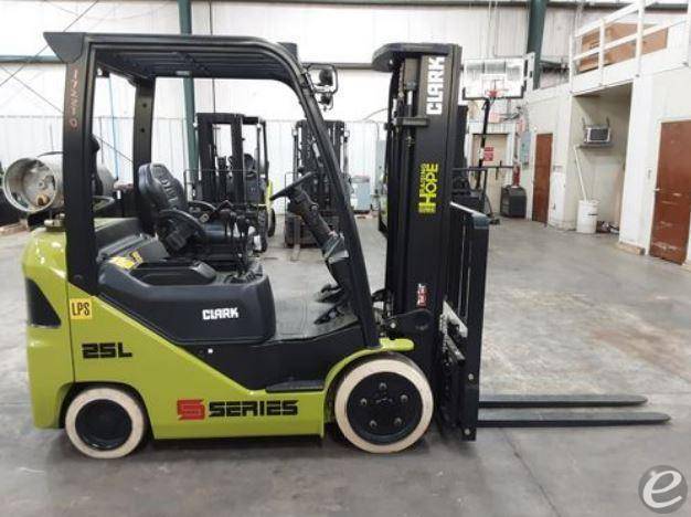 2024 Clark S25CL LP Gas Forklift