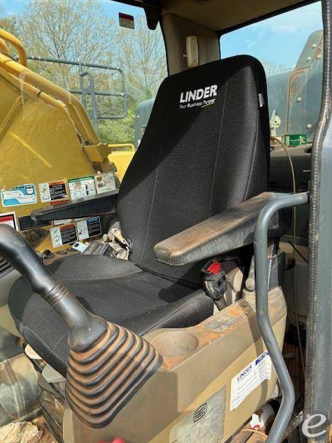 2015 Komatsu PC490 LC-11