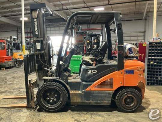 2023 Doosan G30E-7