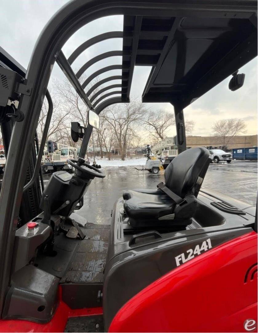2018 Manitou ME425