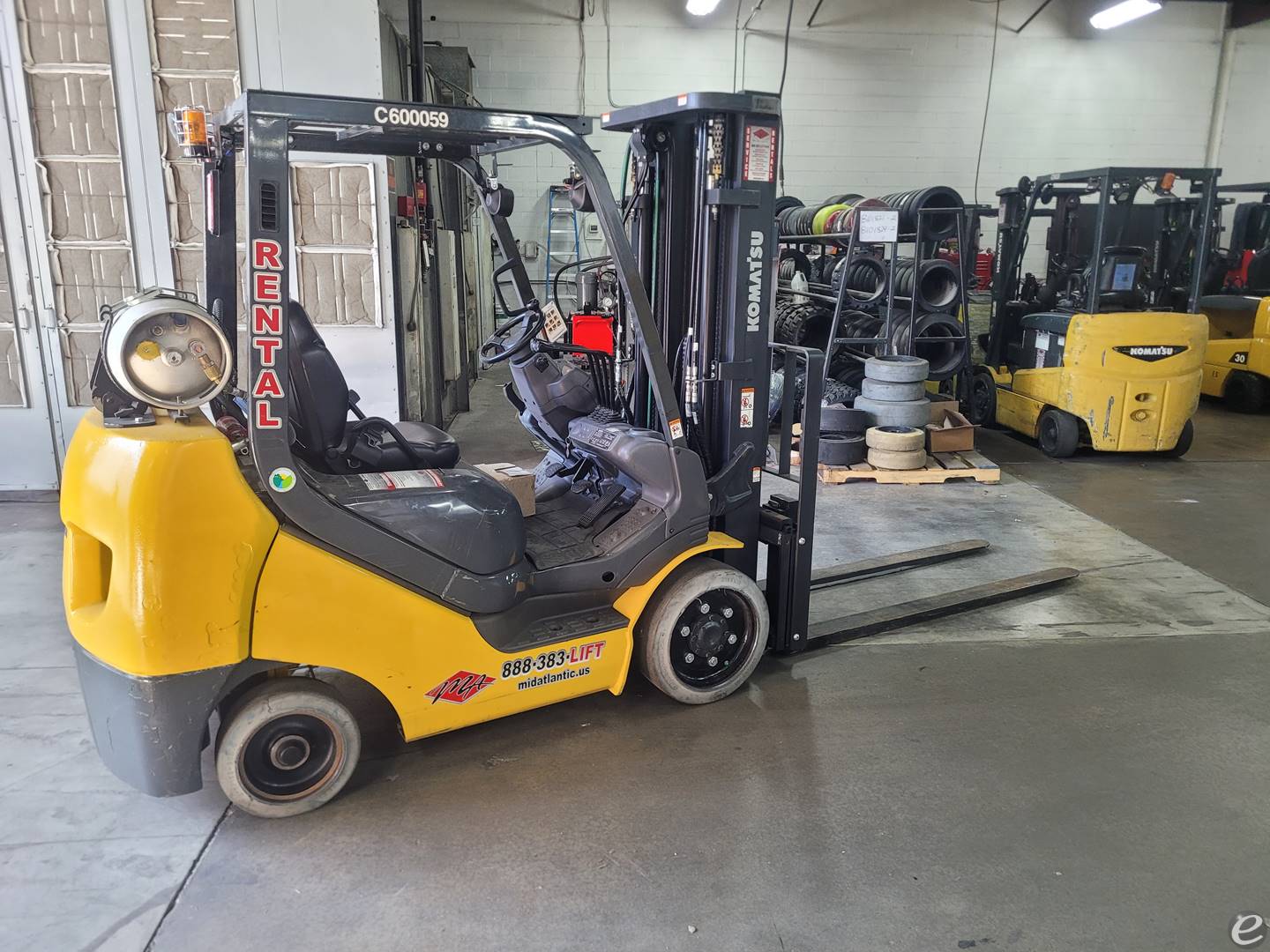  Komatsu FG30SHT-16 LP Gas Forklift - 123Forklift
