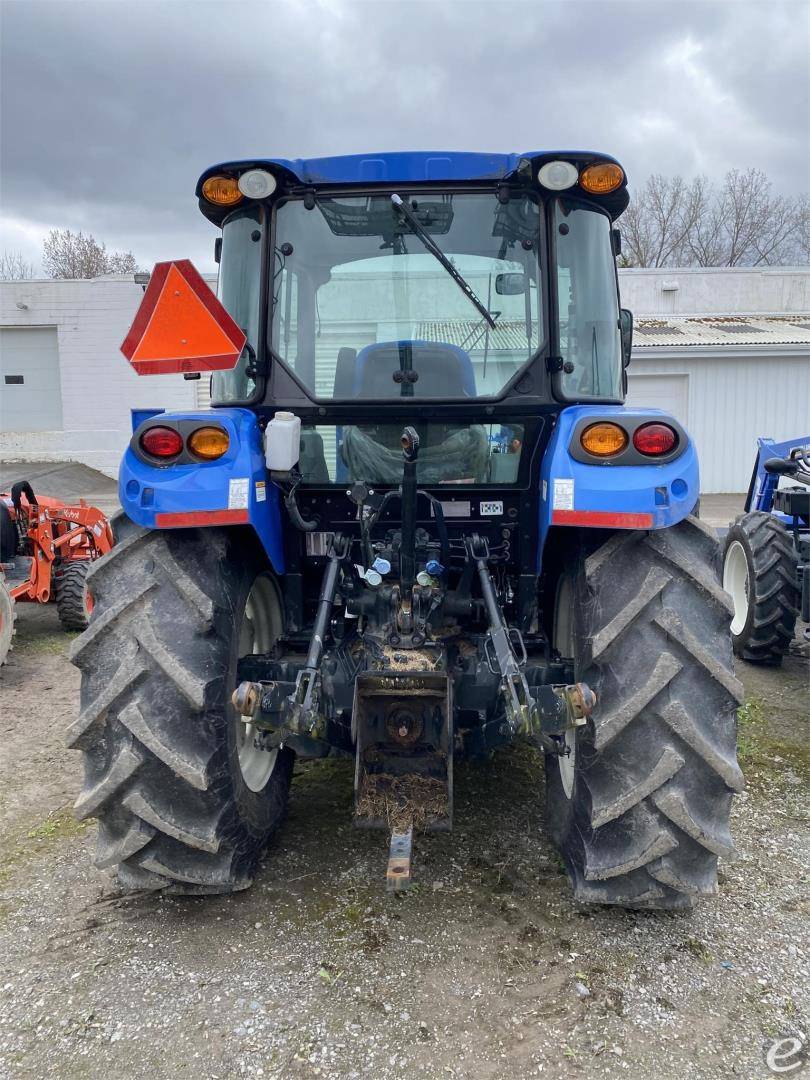 2016 New Holland T4.90