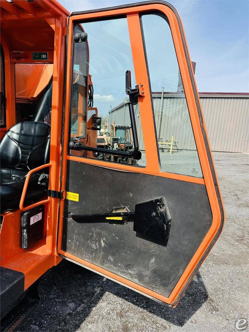 2014 Skytrak 10054