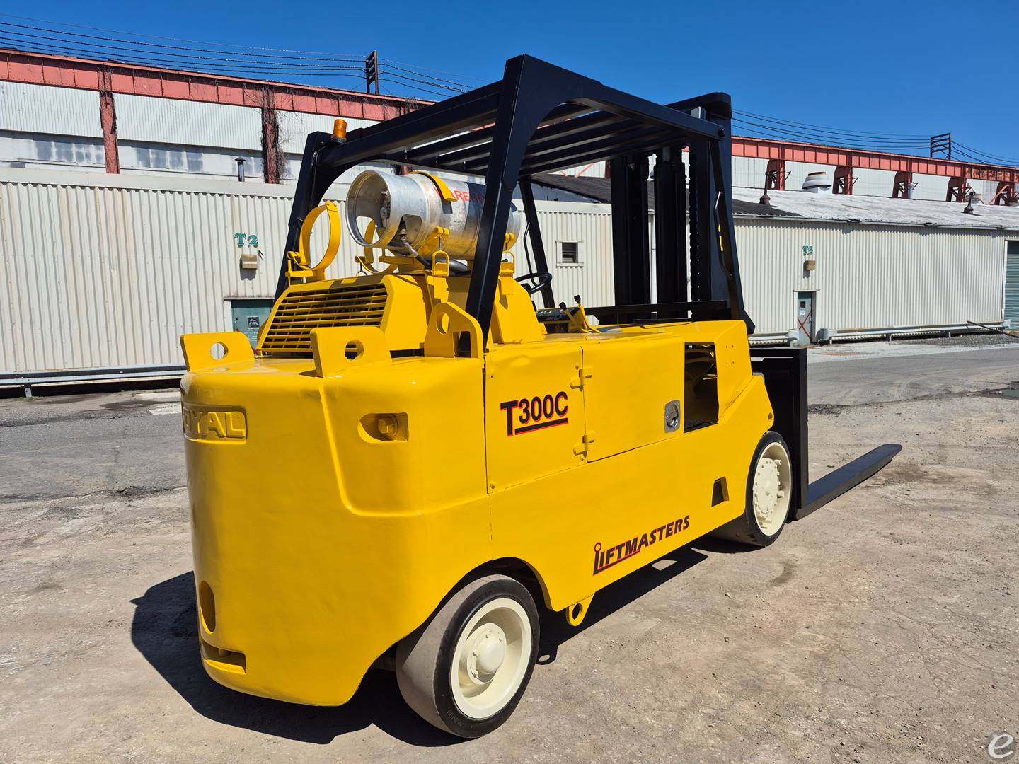 Royal T300C
