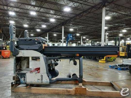 2017 Crown RMD6025-32 Electric Reac...
