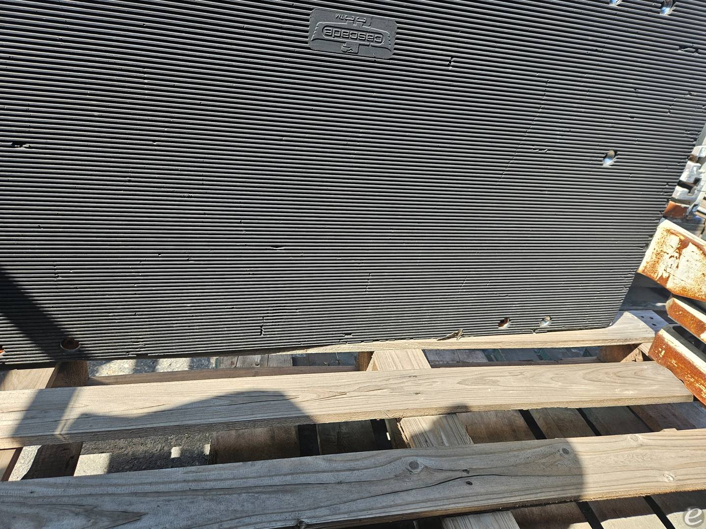 2018 Cascade R25D-CCB-35Q