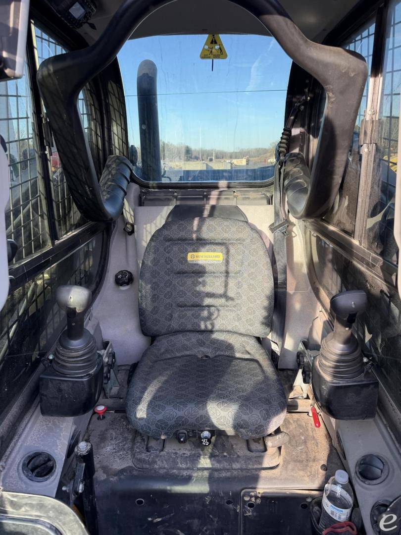 2022 New Holland C345