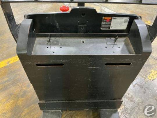 2023 Yale MPB045