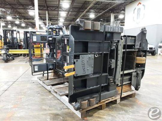 2016 Crown SP4050-30 Electric Order Picker - 123Forklift
