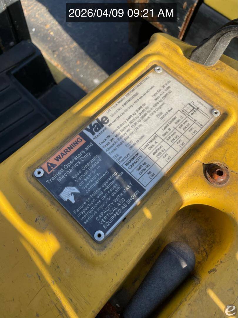 2004 Yale ERP040TH
