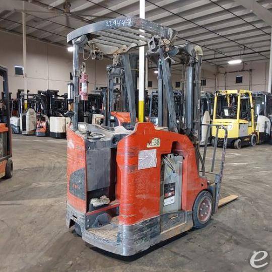 2020 Linde E18S