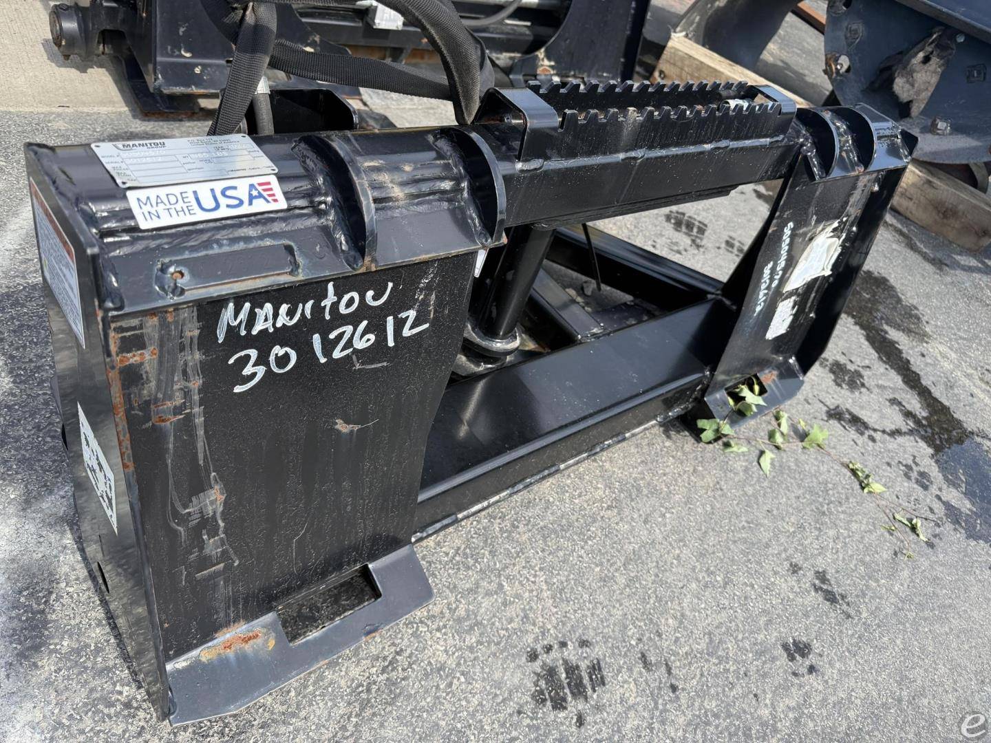 2022 Manitou TREE PULLER- SKID STEER