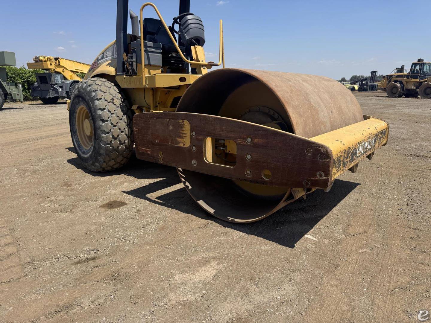2006 Cat CS-563E