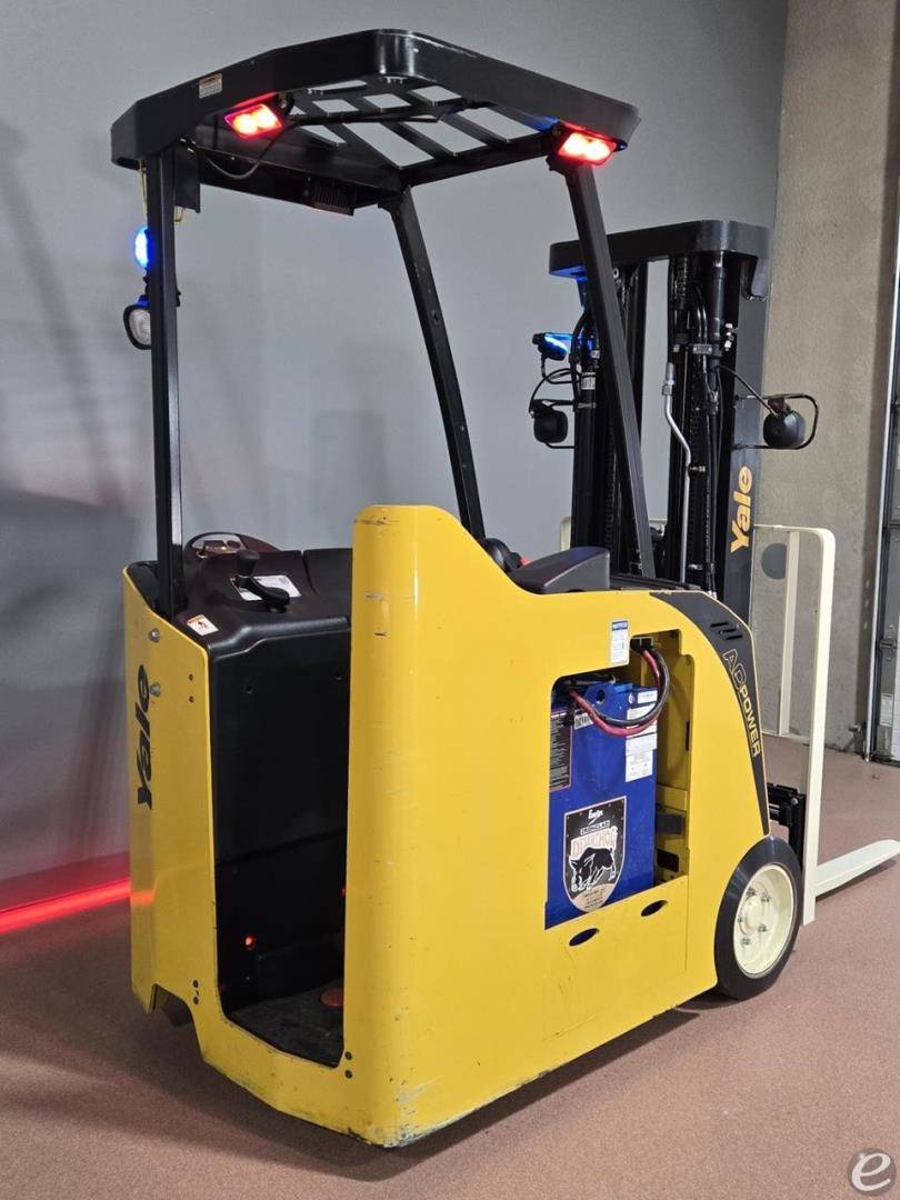 2019 Yale ESC040AD Electric Forklift - 123Forklift