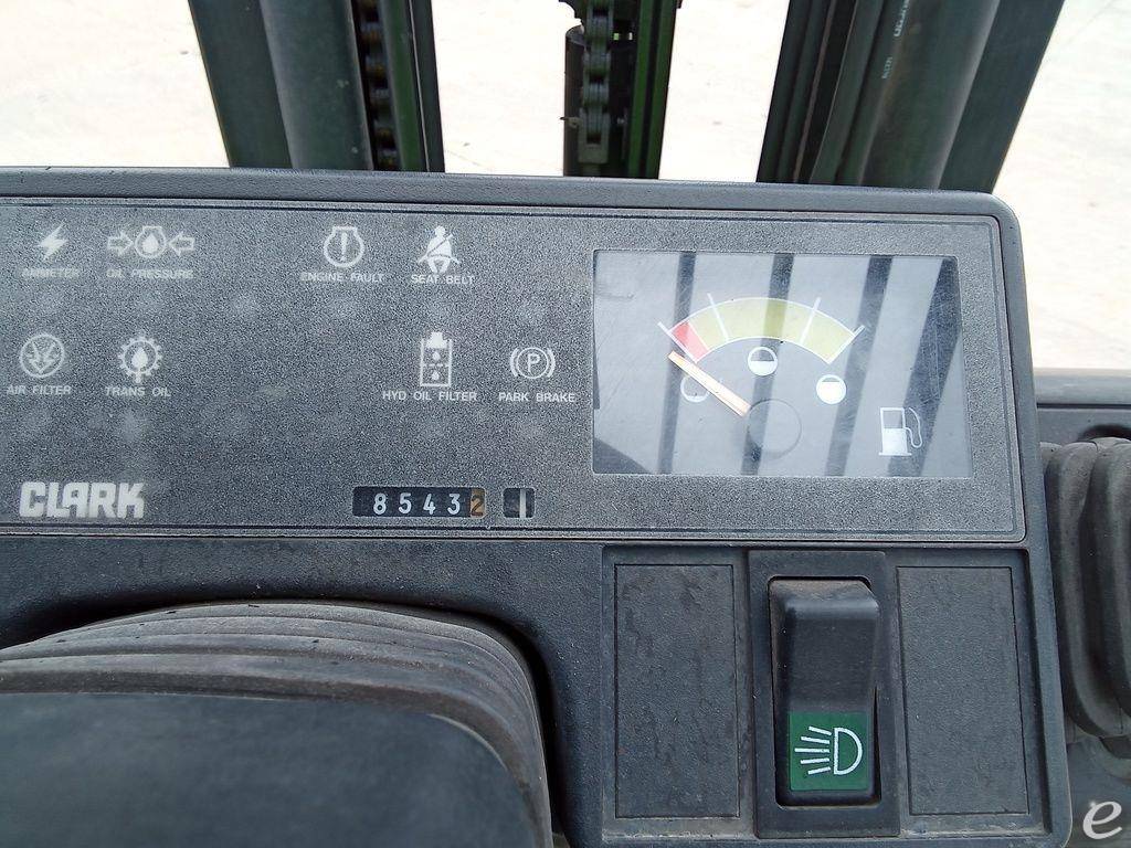 1996 Clark CGP20