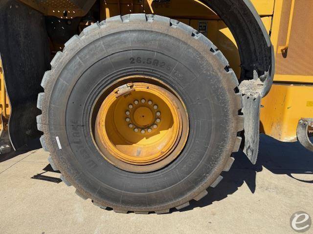 2018 John Deere 744KII
