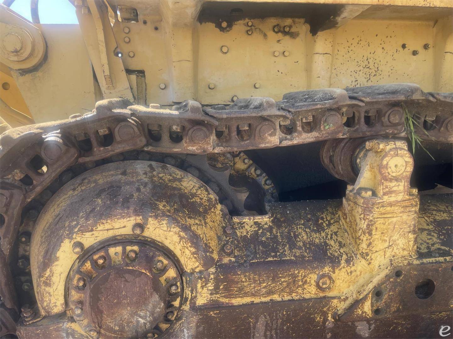 Cat D8H