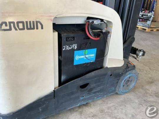 2021 Crown RC5555-40