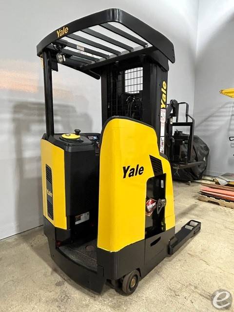 2021 Yale NR040DCNS36TE087