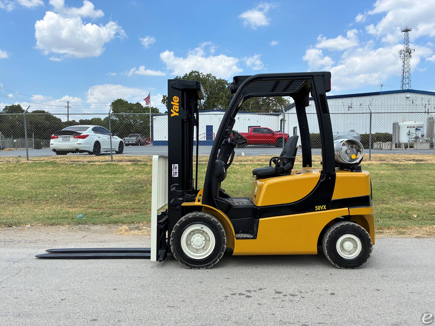 2015 Yale GLP050VXNDAE086