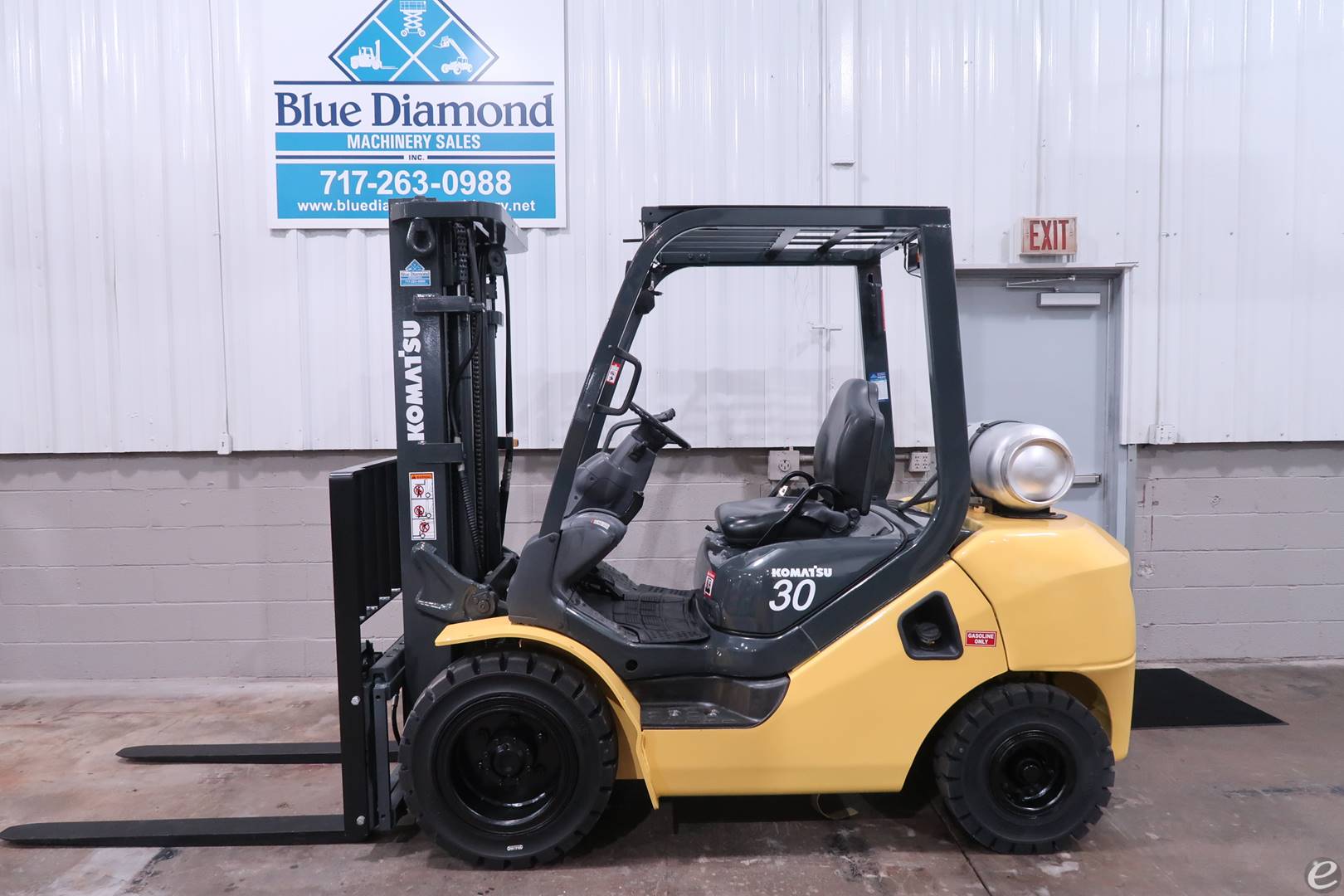 2014 Komatsu FG30HT-16 Dual Fuel Forklift - 123Forklift