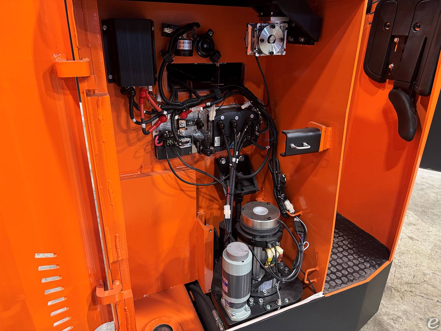 2026 Viper Lift Trucks VRT40-50S